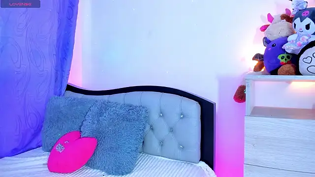 my aleja  online show from March 30, 2026, 12:50 pm