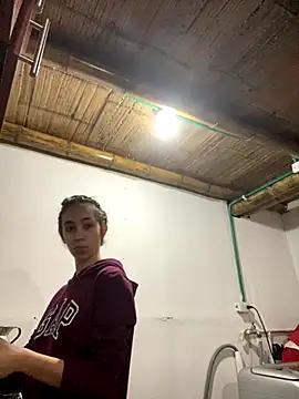 juliie star online show from October 24, 2025, 11:56 pm