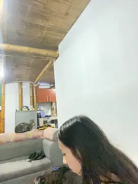 juliie star online show from November 20, 2025, 2:34 am