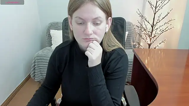 Alisha Skyes online show from December 19, 2025, 4:41 am