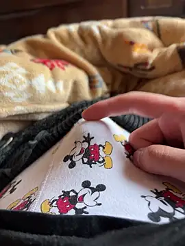 rrrrrriyyffhyeeee online show from April 5, 2026, 2:20 am