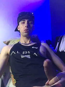 Snapshot of redmen69 chatting on October 10, 2025, 11:20 am redmen69 online show from October 10, 2025, 11:20 am