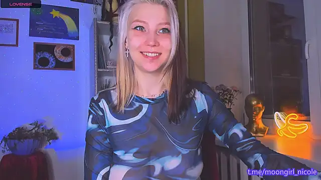 Snapshot of Nicole_matt chatting on January 11, 2026, 12:59 am Nicole matt online show from January 11, 2026, 12:59 am