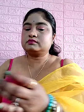 hornyriyanka online show from March 15, 2026, 2:39 am