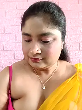 hornyriyanka online show from April 19, 2026, 2:55 am