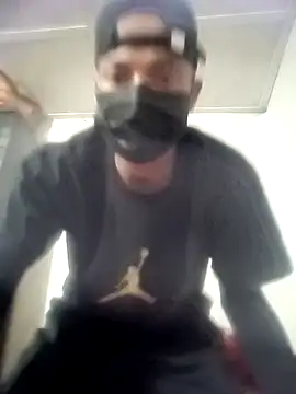 Snapshot of zebba12 chatting on September 14, 2025, 9:30 am zebba12 online show from September 14, 2025, 9:30 am