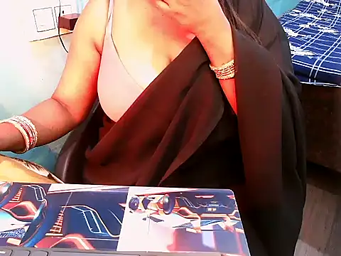 Snapshot of PREETI_BABY chatting on March 28, 2026, 3:55 pm PREETI BABY online show from March 28, 2026, 3:55 pm