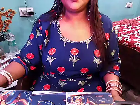 Snapshot of PREETI_BABY chatting on April 6, 2026, 3:59 am PREETI BABY online show from April 6, 2026, 3:59 am