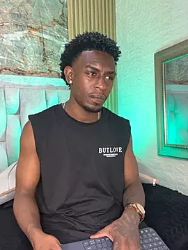 pipedark  online show from December 19, 2025, 3:24 am