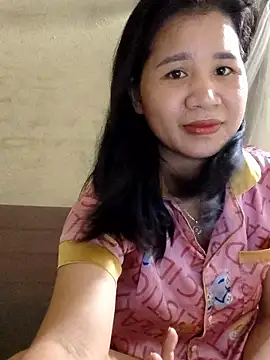 Snapshot of Maria2299 chatting on September 27, 2025, 9:58 am Maria2299 online show from September 27, 2025, 9:58 am