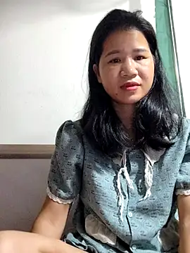 Snapshot of Maria2299 chatting on October 20, 2025, 7:47 pm Maria2299 online show from October 20, 2025, 7:47 pm