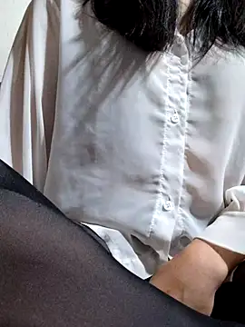 Maria2299 online show from March 8, 2026, 7:12 am