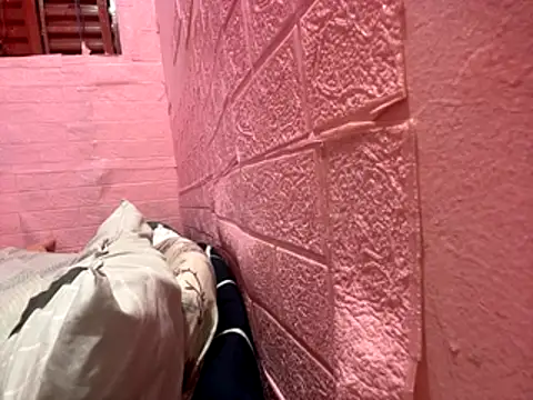 Kellye hotTs online show from December 16, 2025, 10:20 am