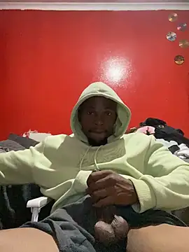 BaggyDirt online show from November 7, 2025, 10:21 pm