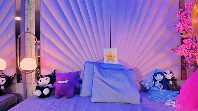 VesperVelvet online show from April 3, 2026, 5:27 am