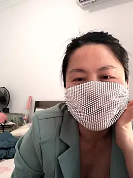 chengcheng12 online show from January 11, 2026, 5:56 am