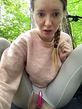 FayeFlame online show from May 31, 2026, 10:00 am