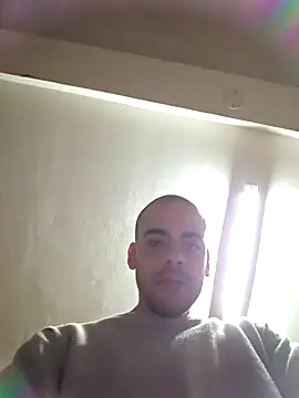 Snapshot of andr4a6876u chatting on March 1, 2026, 11:12 am andr4a6876u online show from March 1, 2026, 11:12 am