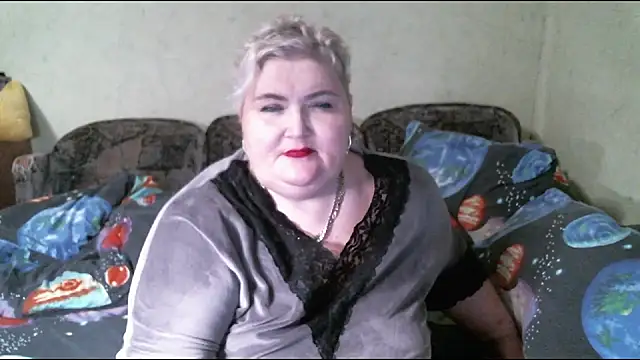 Snapshot of Lana555 chatting on February 24, 2025, 8:47 pm Lana555 online show from February 24, 2025, 8:47 pm