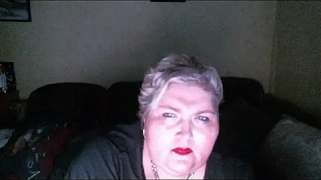 Snapshot of Lana555 chatting on March 17, 2025, 2:19 am Lana555 online show from March 17, 2025, 2:19 am