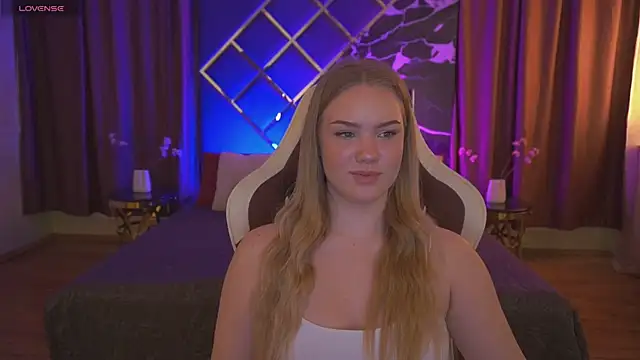 Snapshot of CelesteNoir chatting on February 24, 2026, 7:50 am CelesteNoir online show from February 24, 2026, 7:50 am