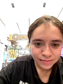 Snapshot of Lucy_YupiSweet chatting on November 14, 2025, 9:46 pm Lucy YupiSweet online show from November 14, 2025, 9:46 pm