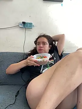 Snapshot of Lucy_YupiSweet chatting on November 20, 2025, 5:45 pm Lucy YupiSweet online show from November 20, 2025, 5:45 pm