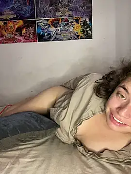 Snapshot of Lucy_YupiSweet chatting on December 2, 2025, 3:18 pm Lucy YupiSweet online show from December 2, 2025, 3:18 pm