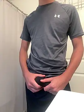 Snapshot of Ryan_12xX chatting on March 21, 2026, 9:29 pm Ryan 12xX online show from March 21, 2026, 9:29 pm