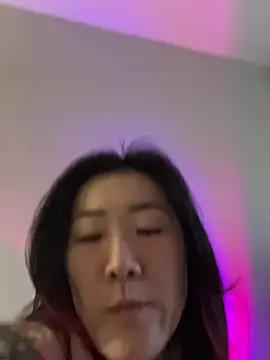 AikoYamada online show from October 20, 2025, 5:41 am