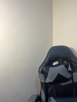 Snapshot of Vliacoooper2 chatting on March 30, 2026, 11:11 am Vliacoooper2 online show from March 30, 2026, 11:11 am