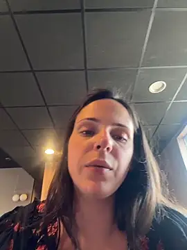 Lady LauraRose online show from February 25, 2026, 7:12 pm