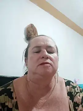 Snapshot of Miss-tetas chatting on January 18, 2026, 10:46 pm Miss-tetas online show from January 18, 2026, 10:46 pm