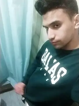 Camachito332 online show from April 28, 2026, 10:59 pm