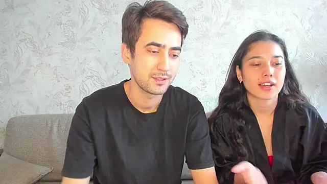 Snapshot of sophywhisper chatting on November 15, 2025, 6:33 am sophywhisper online show from November 15, 2025, 6:33 am