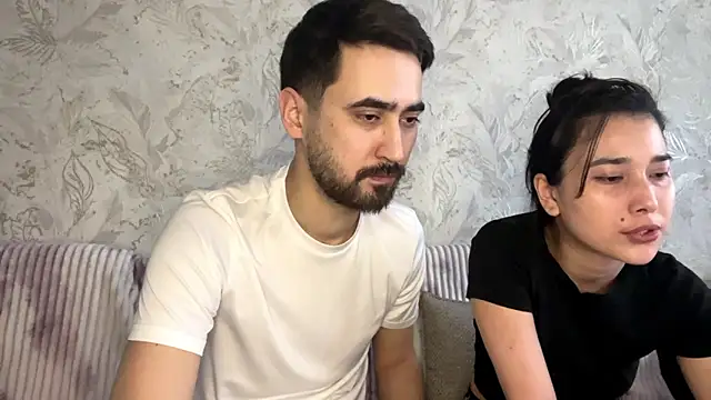 Snapshot of sophywhisper chatting on February 4, 2026, 7:47 am sophywhisper online show from February 4, 2026, 7:47 am