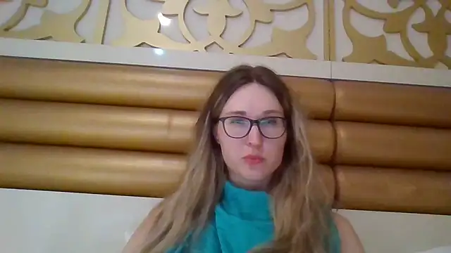 Snapshot of Jugira chatting on November 12, 2025, 11:36 pm Jugira online show from November 12, 2025, 11:36 pm