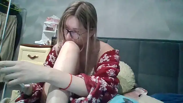 Snapshot of Jugira chatting on February 2, 2026, 12:53 am Jugira online show from February 2, 2026, 12:53 am