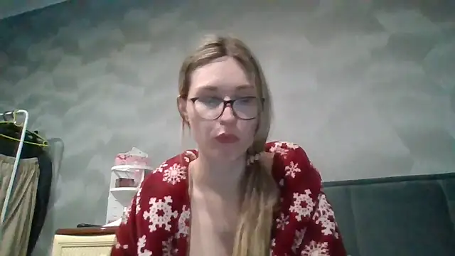 Snapshot of Jugira chatting on February 4, 2026, 8:58 pm Jugira online show from February 4, 2026, 8:58 pm