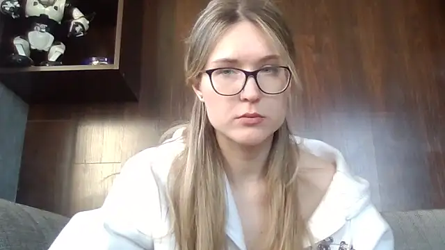 Snapshot of Jugira chatting on February 28, 2026, 1:23 pm Jugira online show from February 28, 2026, 1:23 pm