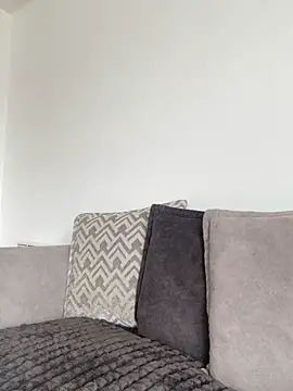 ItsCOCOx online show from September 18, 2025, 10:06 am