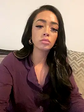 ItsCOCOx online show from September 22, 2025, 11:40 pm