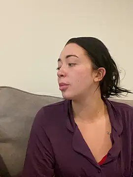 ItsCOCOx online show from September 26, 2025, 3:54 am