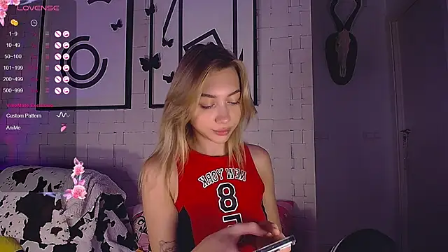 nikkichu online show from October 11, 2025, 5:28 am