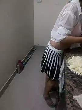 Snapshot of Pihu_Chopra chatting on September 15, 2025, 3:23 pm Pihu Chopra online show from September 15, 2025, 3:23 pm