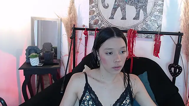 Doll4anall online show from November 30, 2025, 6:56 pm