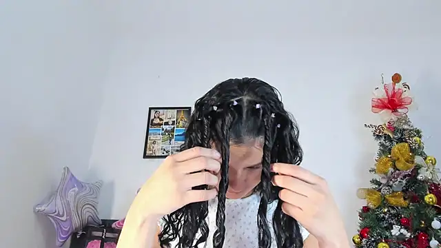 Snapshot of Princesita_Sofia_ chatting on January 14, 2026, 1:44 am Princesita Sofia online show from January 14, 2026, 1:44 am