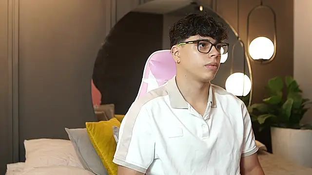 Ethan occonor online show from September 30, 2025, 12:54 pm