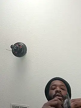 Kaalum561 online show from January 12, 2026, 1:27 pm