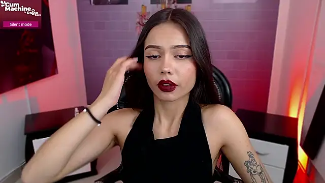 aleesha cameron02 online show from April 6, 2026, 9:38 pm